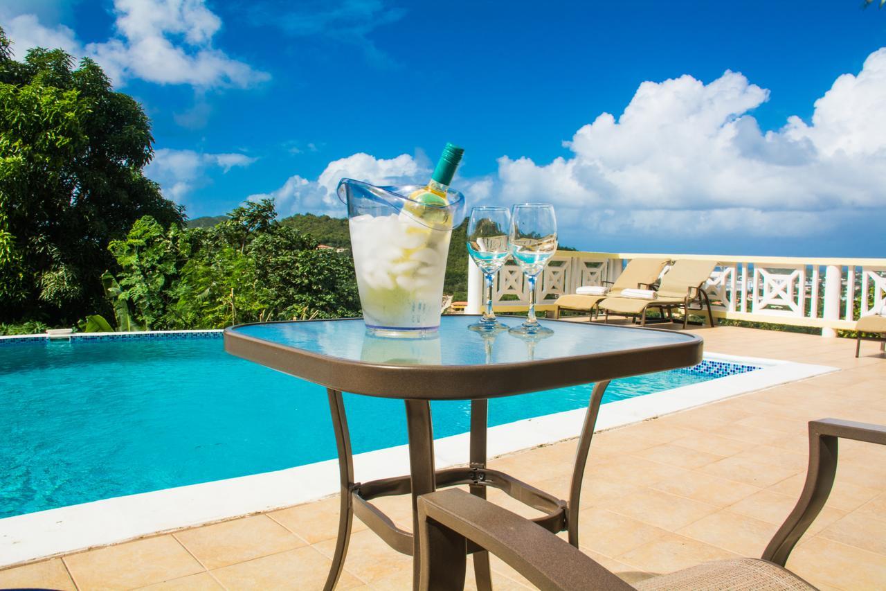 Heavenly Suites La Feuillet Exterior photo